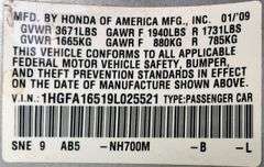 2009 Honda Civic - rebuilt salvage * has key * check engine light on * runs/drives * good blue title