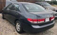 2003 Honda Accord - wrecked * good blue title * owner signed in the wrong place