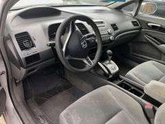 2009 Honda Civic - rebuilt salvage * has key * check engine light on * runs/drives * good blue title