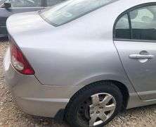 2009 Honda Civic - rebuilt salvage * has key * check engine light on * runs/drives * good blue title