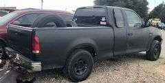1998 Ford F-150 - rebuilt salvage * good title * i have the key * runs and drives * a/c works, windows don't * 'special edition' truck