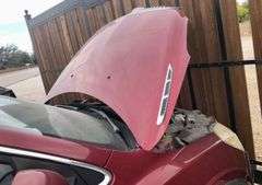 2011 Buick - good blue title * i have the key * will run but the oil pump is broken * clean car