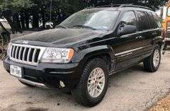 2004 Jeep Cherokee - good blue title * i have the key * broke down on the side of the road