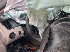 2012 Ford Taurus - rollover wreck * no key * no insurance * storage lien