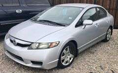 2009 Honda Civic - rebuilt salvage * has key * check engine light on * runs/drives * good blue title