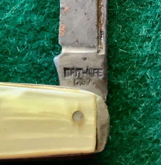 3 Pocket Knives