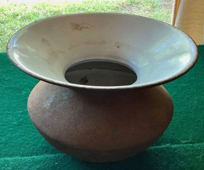 Ceramic Cuspidor