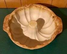 Stoneware Bundt Cake Pan