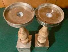2 Candlesticks