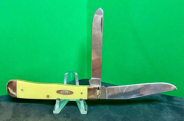 Case XX Yellow Trapper Pocket Knife
