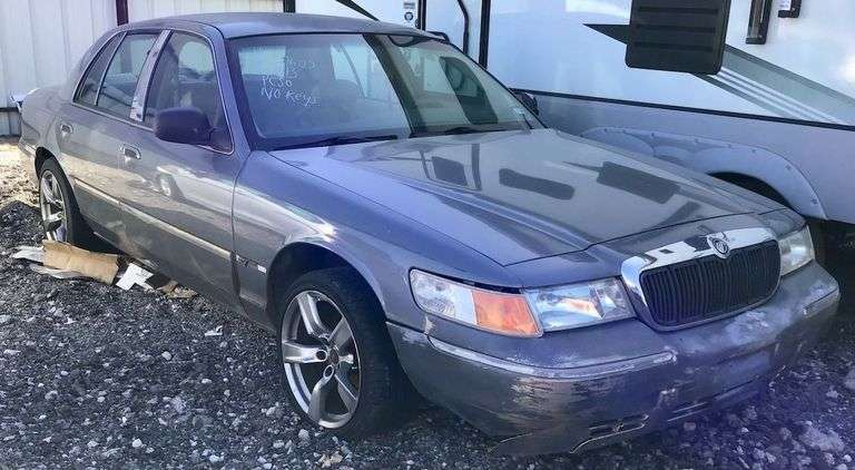 1999 Mercury Grand Marquis image