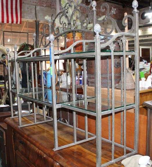 Metal Frame Glass Shelf Display image