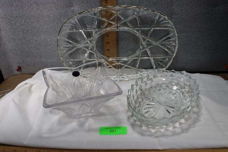 Foresta, Studio, Platter W/ Gold 3 Pcs image