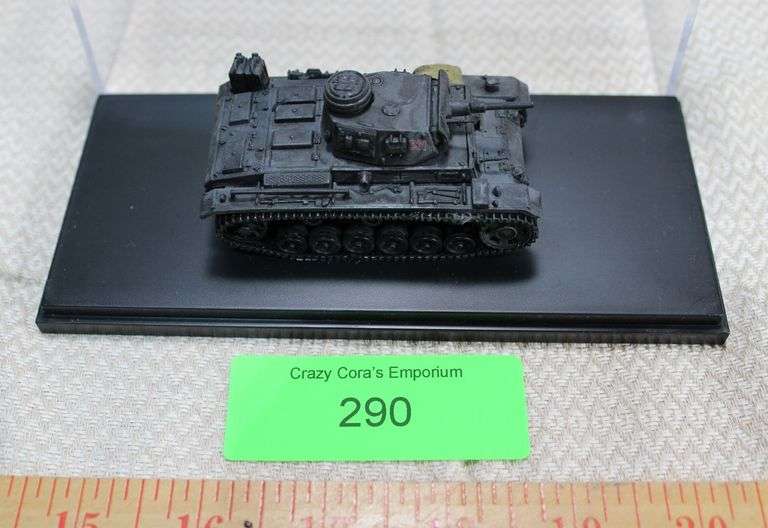 Model Tank image