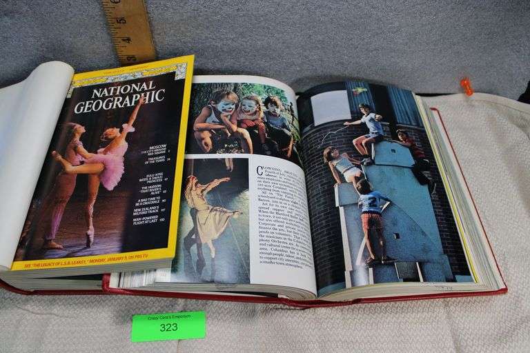 2 Pc 1978 Vol. 153-154 National Geographic image