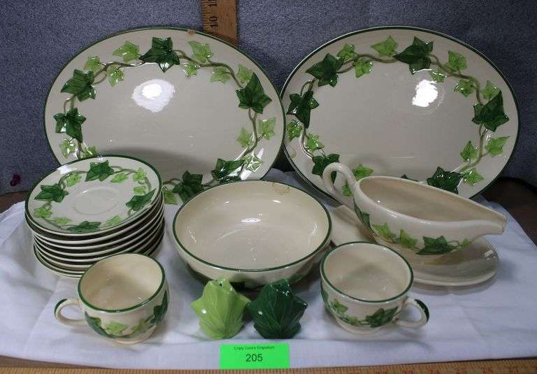 Chipped Franciscan Green Ivy image