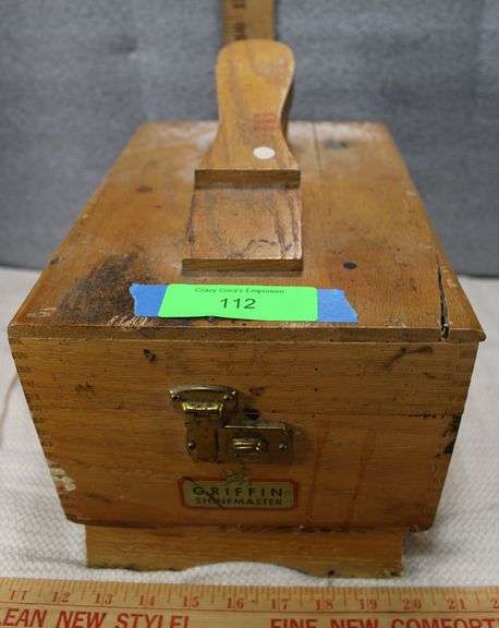 Griffin Shoe Shine Kit image