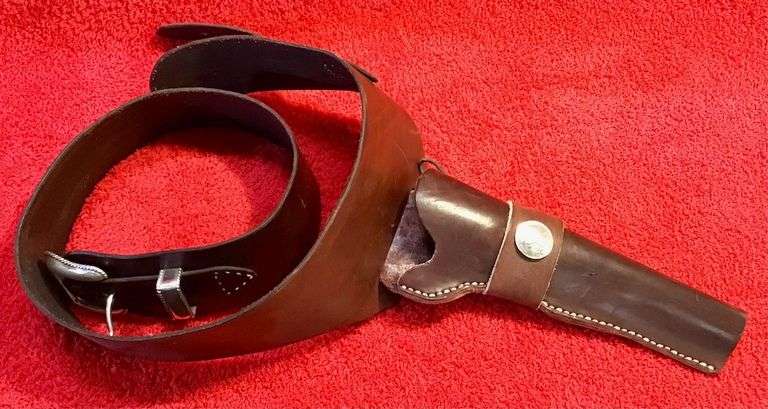 Leather Gun Belt and Holster image