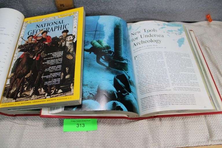 2 Pc 1968 Vol. 133-134 National Geographic image