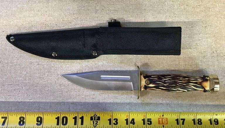 Uncle Henry Fixed Blade Knife w/Sheath image