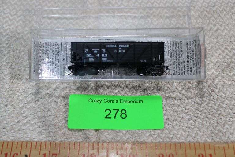 N-Scale Train image
