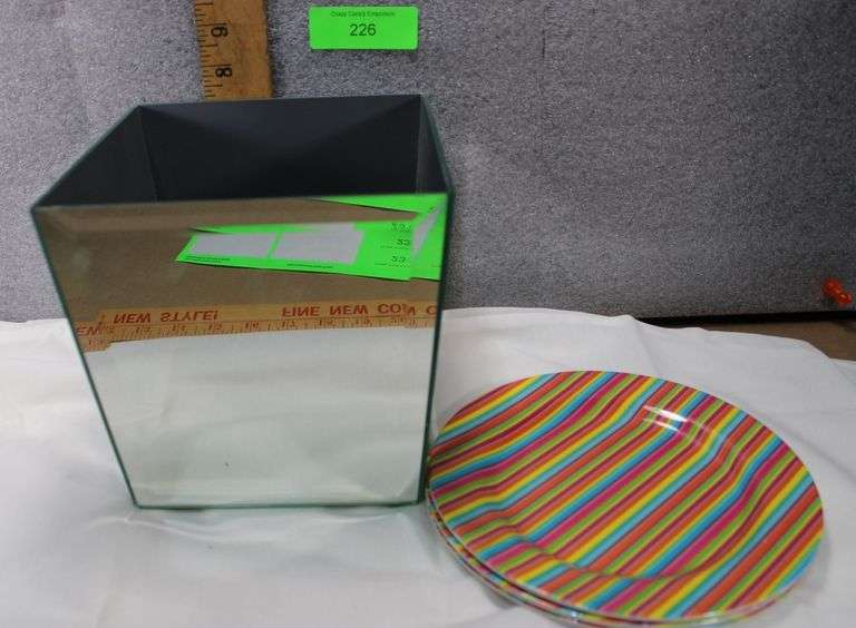 Mirror Planter, 3 Striped Plates image