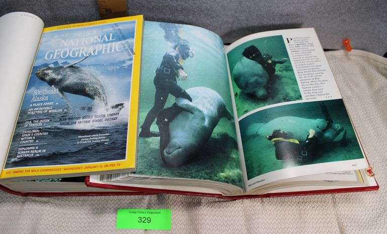 2 Pc 1984 Vol. 165-166 National Geographic image