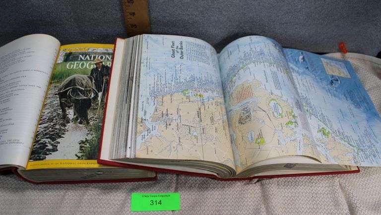 2 Pc 1969 Vol. 135-136 National Geographic image