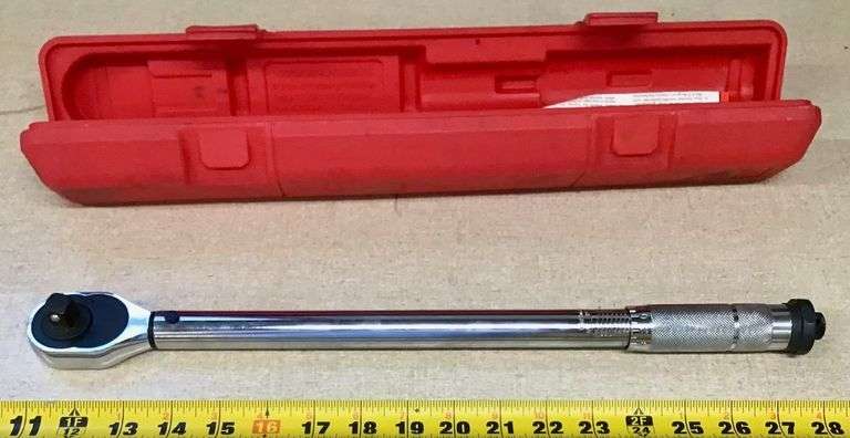 Pittsburgh 1/2in Torque Wrench image