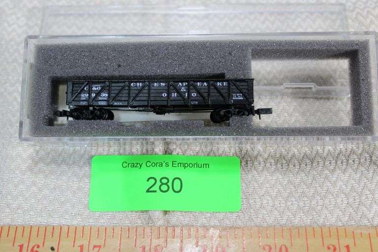 N-Scale Train image