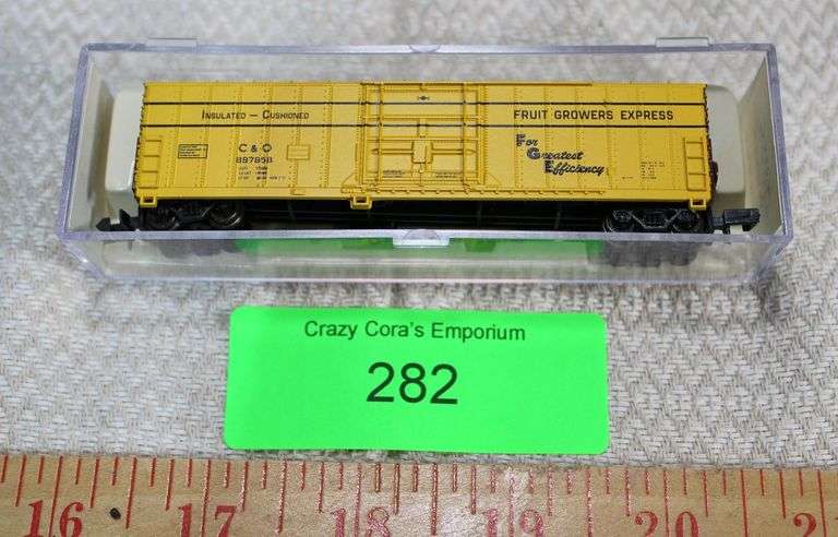 N Scale Train image