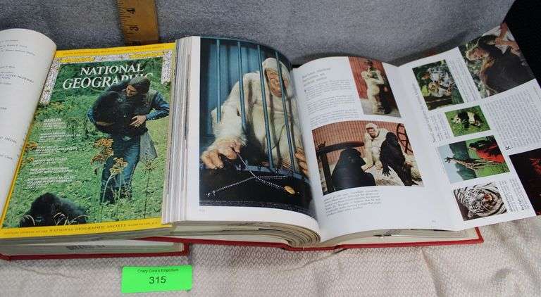 2 Pc 1970 Vol. 137-138 National Geographic image