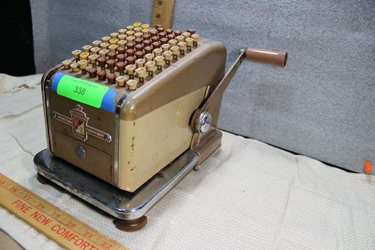 Heoman Company Check Protector image