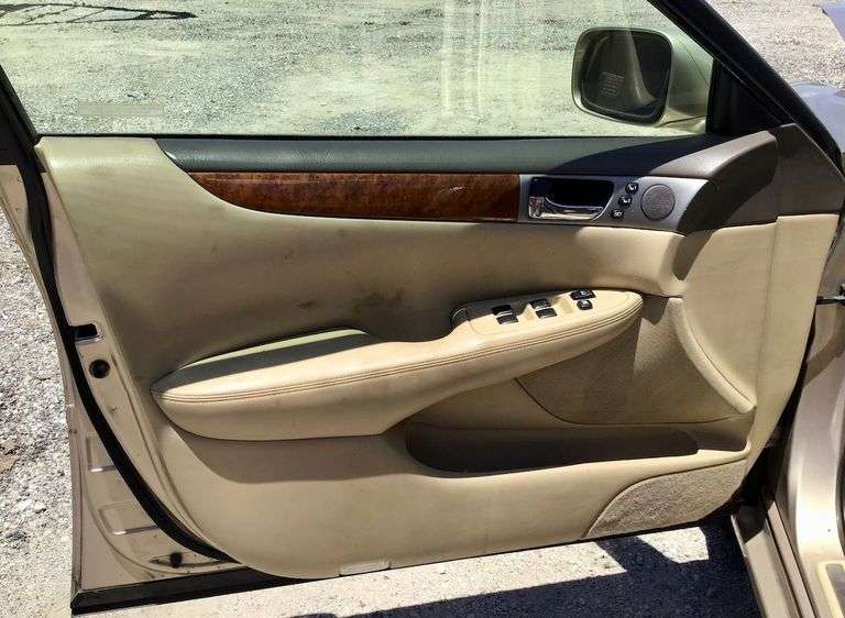 2005 Lexus ES 330