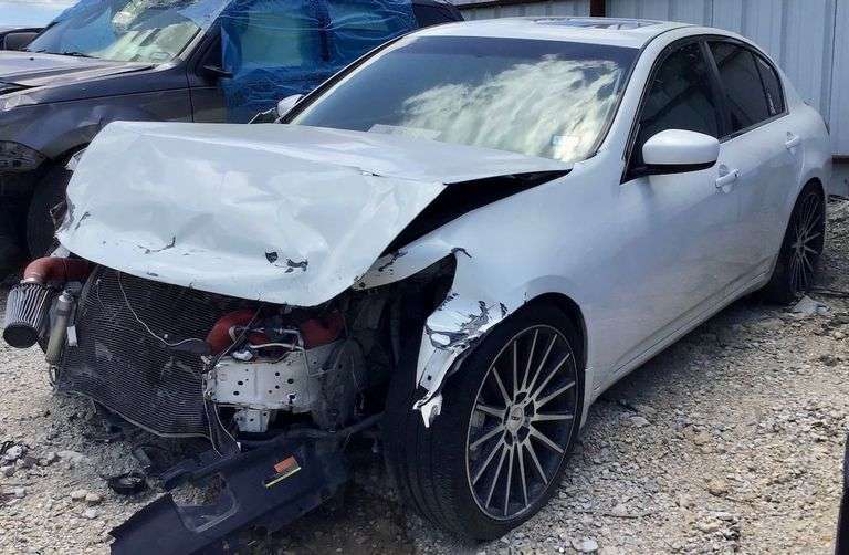 2013 Infinit G37 Sedan