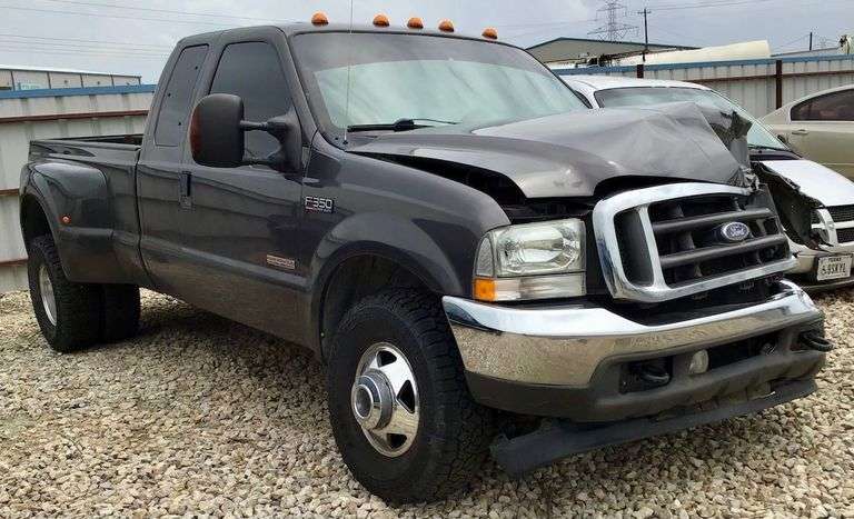 2004 Ford F-350 Super Duty 4WD