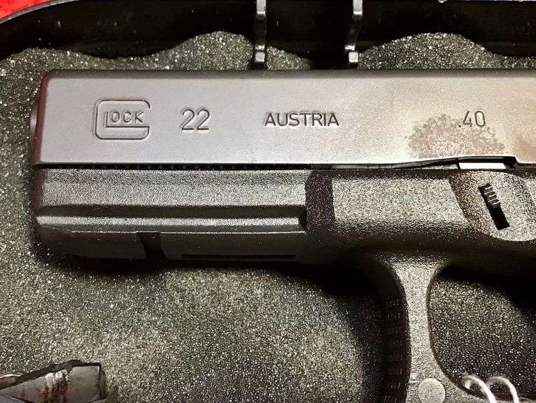 Glock 22 - 40S&W