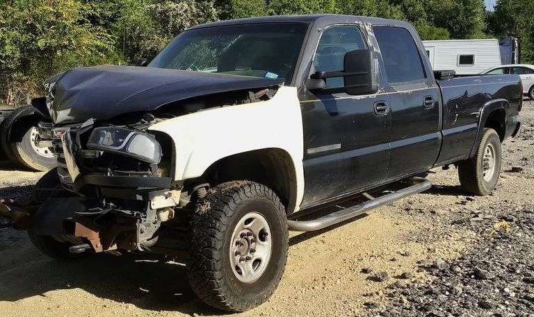 2004 GMC Sierra 2500HD