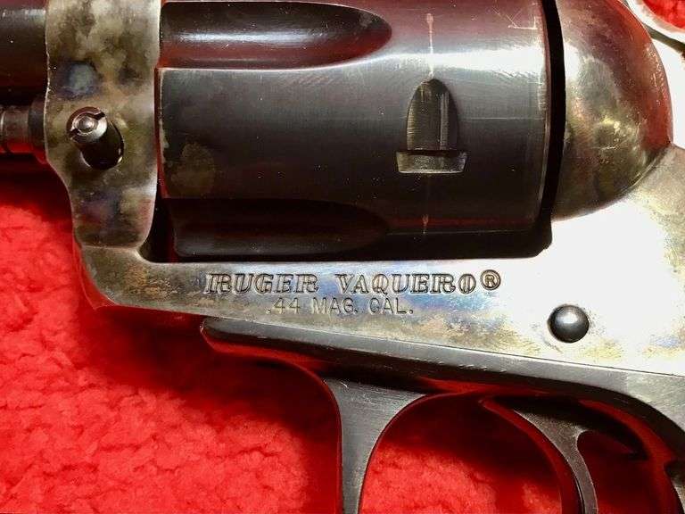 Ruger Vaquero * 44Mag