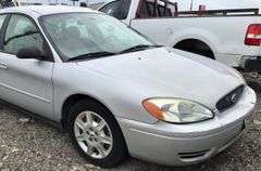 2005 Ford Taurus