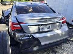 2013 Chrysler 200