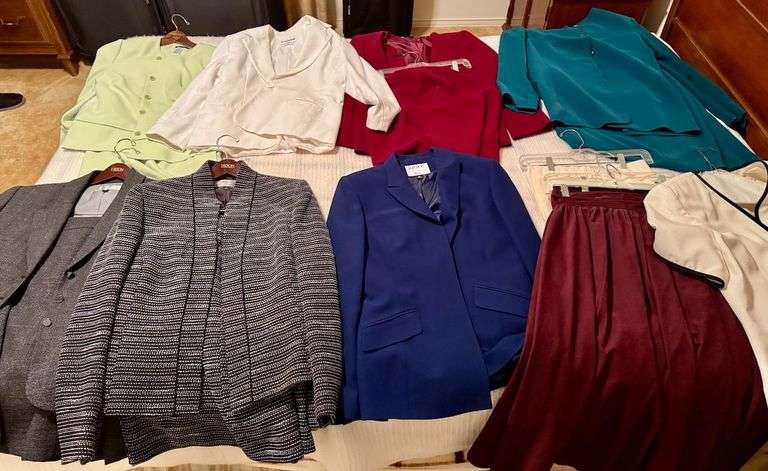 Women's Clothing Assortment - Size 10P image