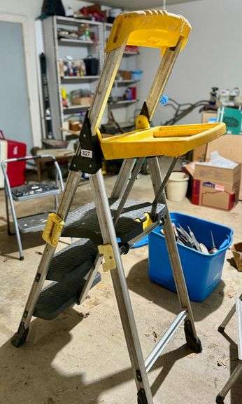 61" Costco 3-Step Ladder image