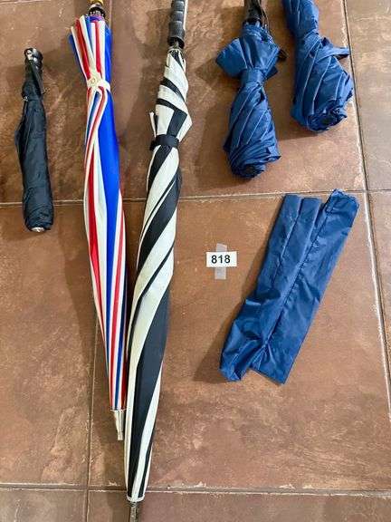 5 Umbrellas image