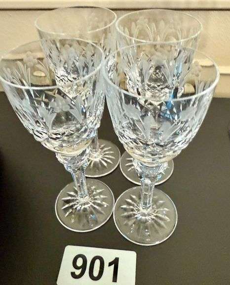 4 Cut Crystal Aperitif Glasses image