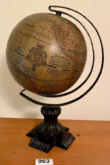 Spinning Globe image