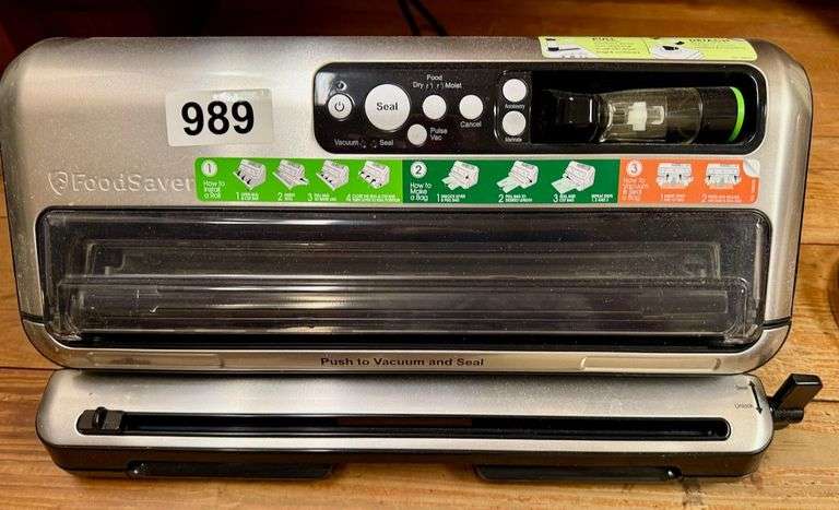 Foodsaver System with Bags, Seldom Used image