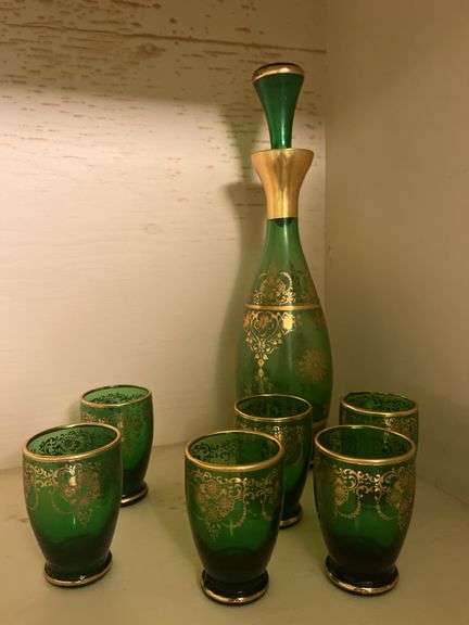 Gold Stem Wine Glasses