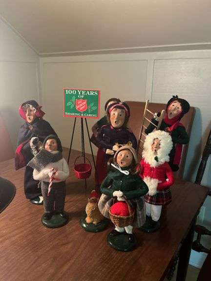 Byers’ Carolers