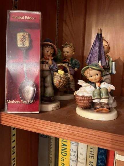 Contents of 6th set of contents of shelves